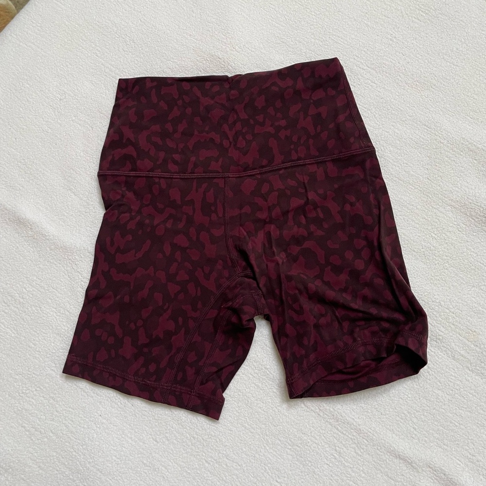 Lululemon Align Short Size 4 6” inseam